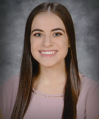 Portrait of Natalie Castrigano 