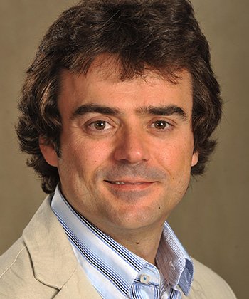 Octavio-Mas-Arocas.jpg Octavio Mas Arocas