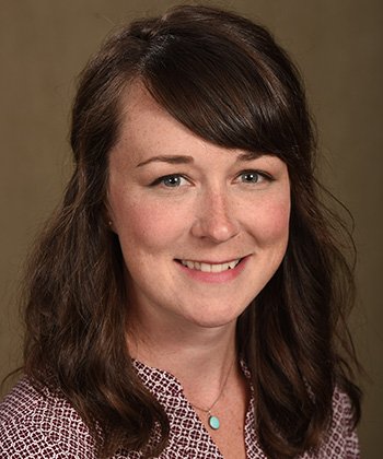Danielle Kuntz headshot