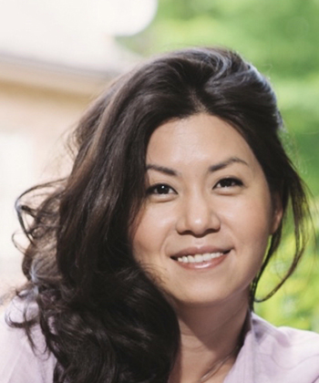 Photo of Donna Lee