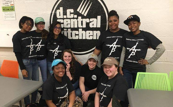 2018 BW Alternative Spring Break volunteers “chopped for change” in the nation’s capital working on food access and justice at the DC Central Kitchen and with DC Greens.