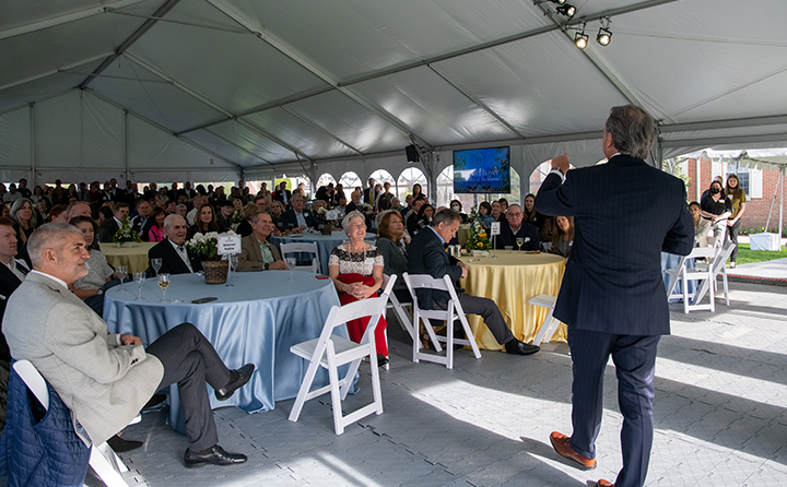 “Future BW business students should know that their school is named for two of the finest businesspeople in investment banking, and they did it with class and dignity,” Bill Summers '72 said.