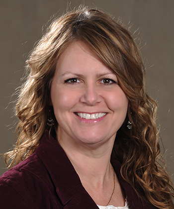Debra Janas headshot