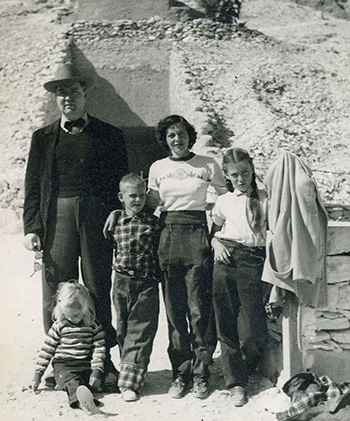 Bonds family at the tomb of King Tut