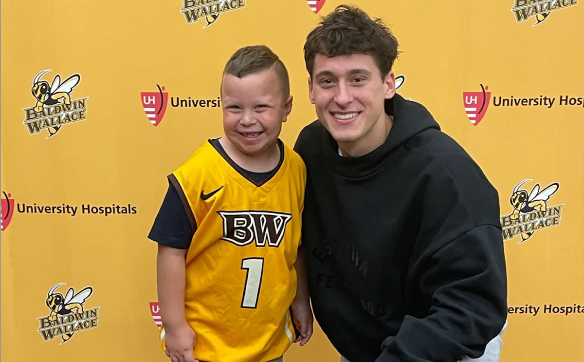 Matthew Droes (left) with "Teammate of the Year" finalist Caden Hudak '26