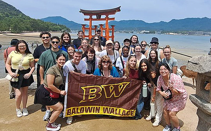 Students spent 14 days in Japan exploring how social perception shapes culture, worldviews and religion. They visited Tokyo, Mt. Fuji, Kyoto, Nara, Osaka and Hiroshima.