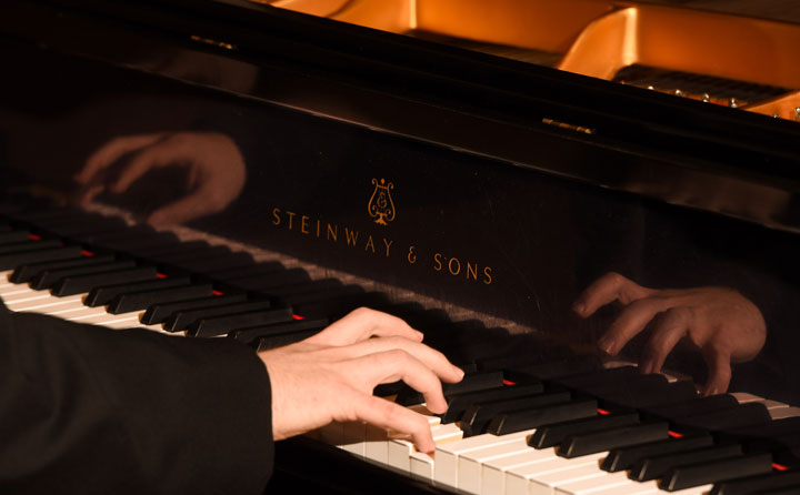 photo of Steinway piano