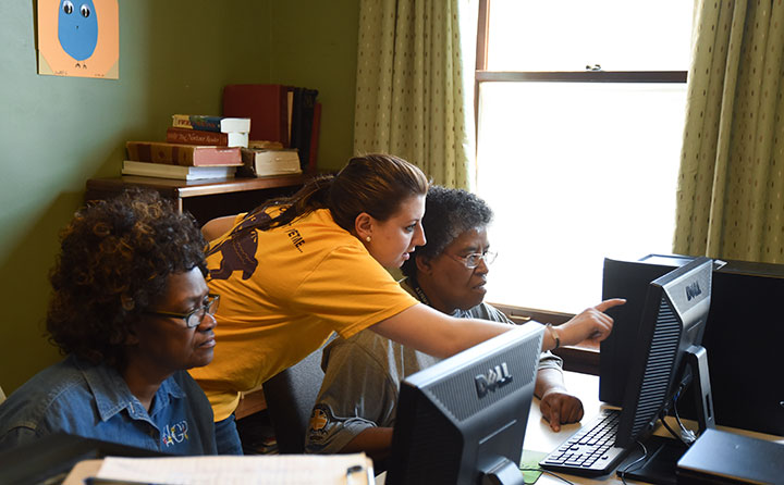 Casey McGee '16 volunteered with Cogswell Hall as part of a 2014 Baldwin Wallace Jacket Philanthropy course.