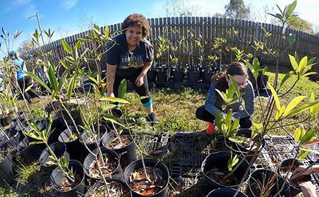 Students on a BW Alternative Winter Break trip to New Orleans worked with Common Ground Relief.