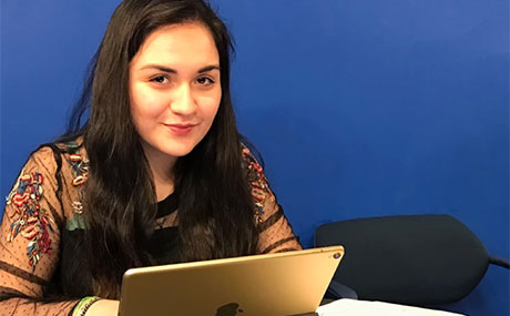 Elisa Fuentes ‘20, a BW acting BFA and Spanish double major, translated more than 50 letters between foster children in El Salvador and their U.S. sponsors.
