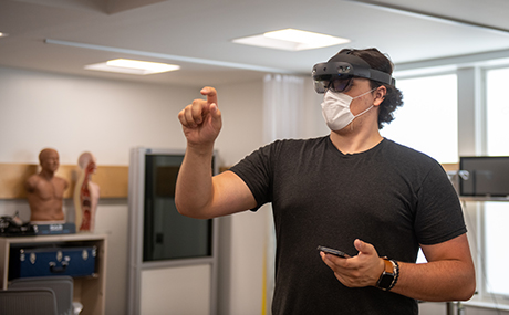Faculty training to use new HoloLens virtual reality technology.
