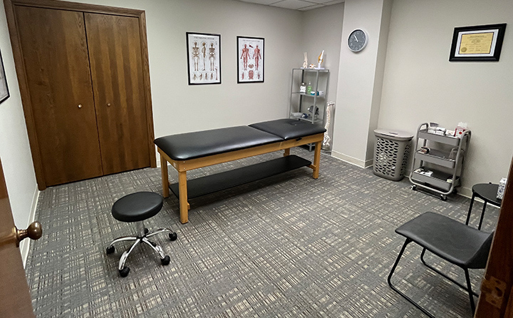 A PT room at Bee Well Physical Therapy in Medina, Ohio