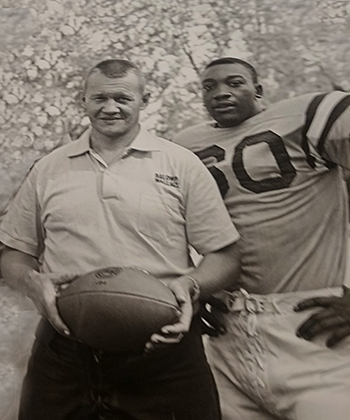 photo of coach Lee Tressel and athlete Obie Bender