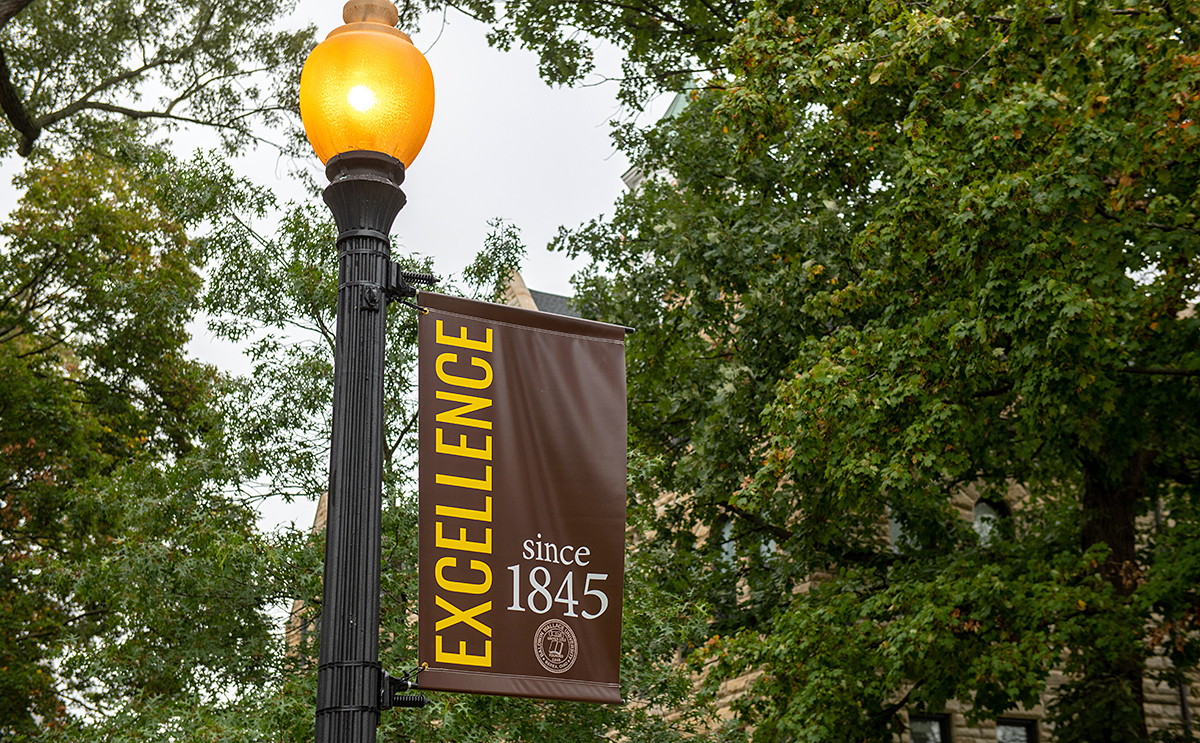 Campus signage with wording about BW Excellence