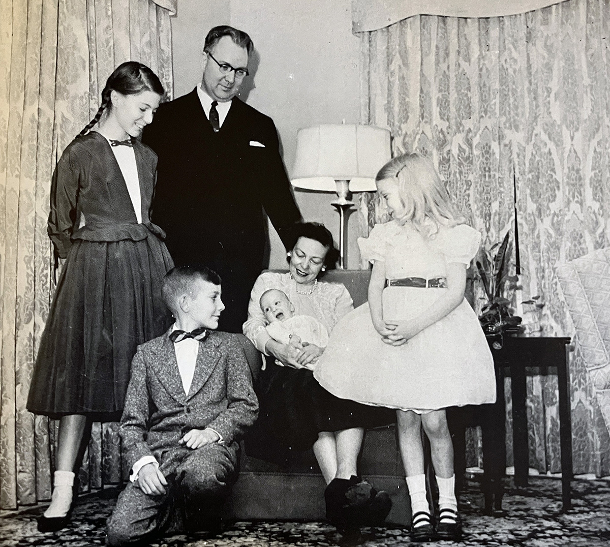 Bonds family 1957