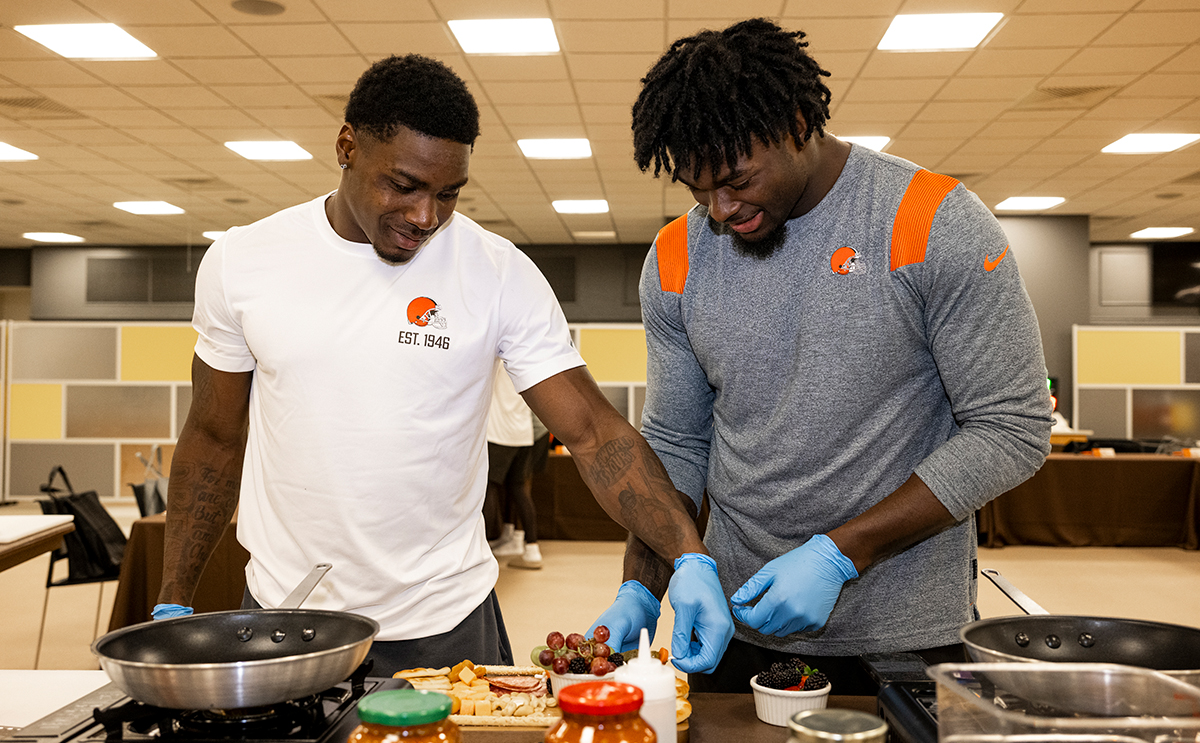 BW-Browns Rooks to Cooks