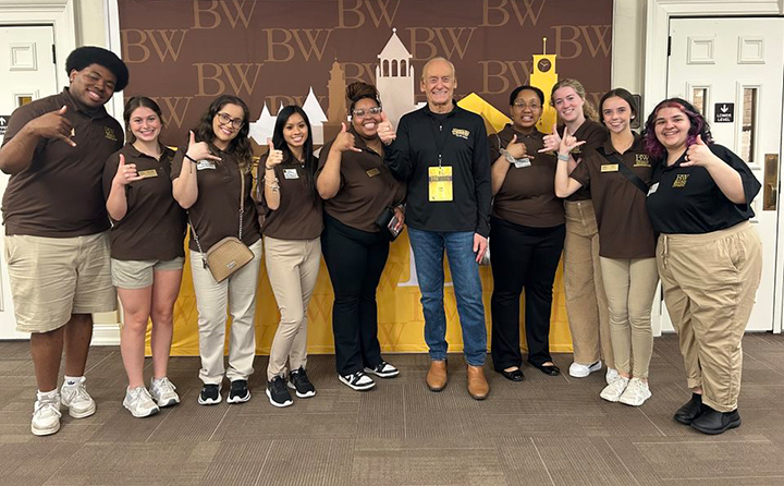 BW President Lee Fisher with Yellow Jacket student ambassadors