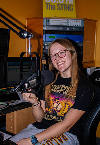 Jessica Klonowski at The STING