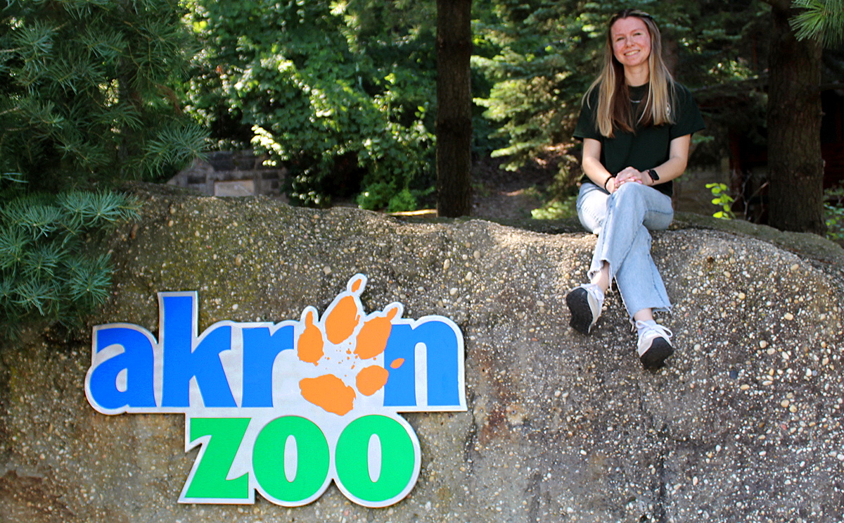 Livvy Lopiccolo at Akron Zoo