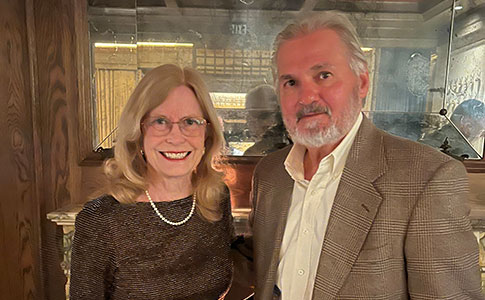 Lynn McNiven Centa ’75 and Bob Centa ’74