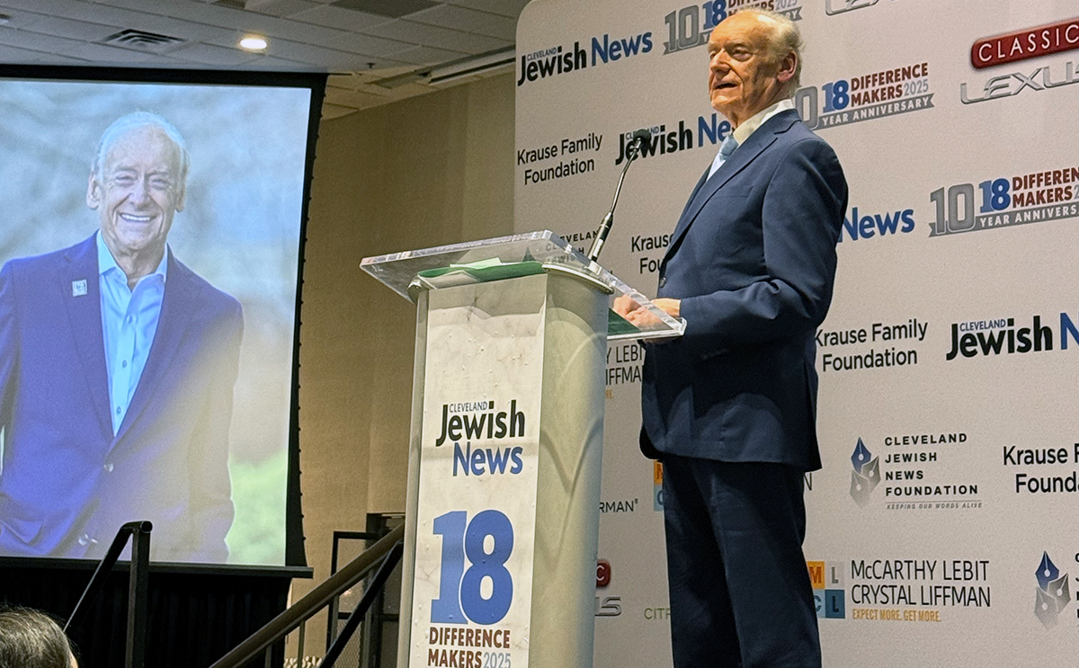 Lee Fisher at CJN Difference Maker Awards