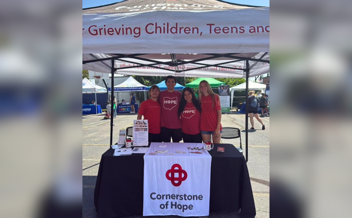 Selina Hasrouni '27 (center right) and Mariana Witney '27 (further right) at Cornerstone of Hope,