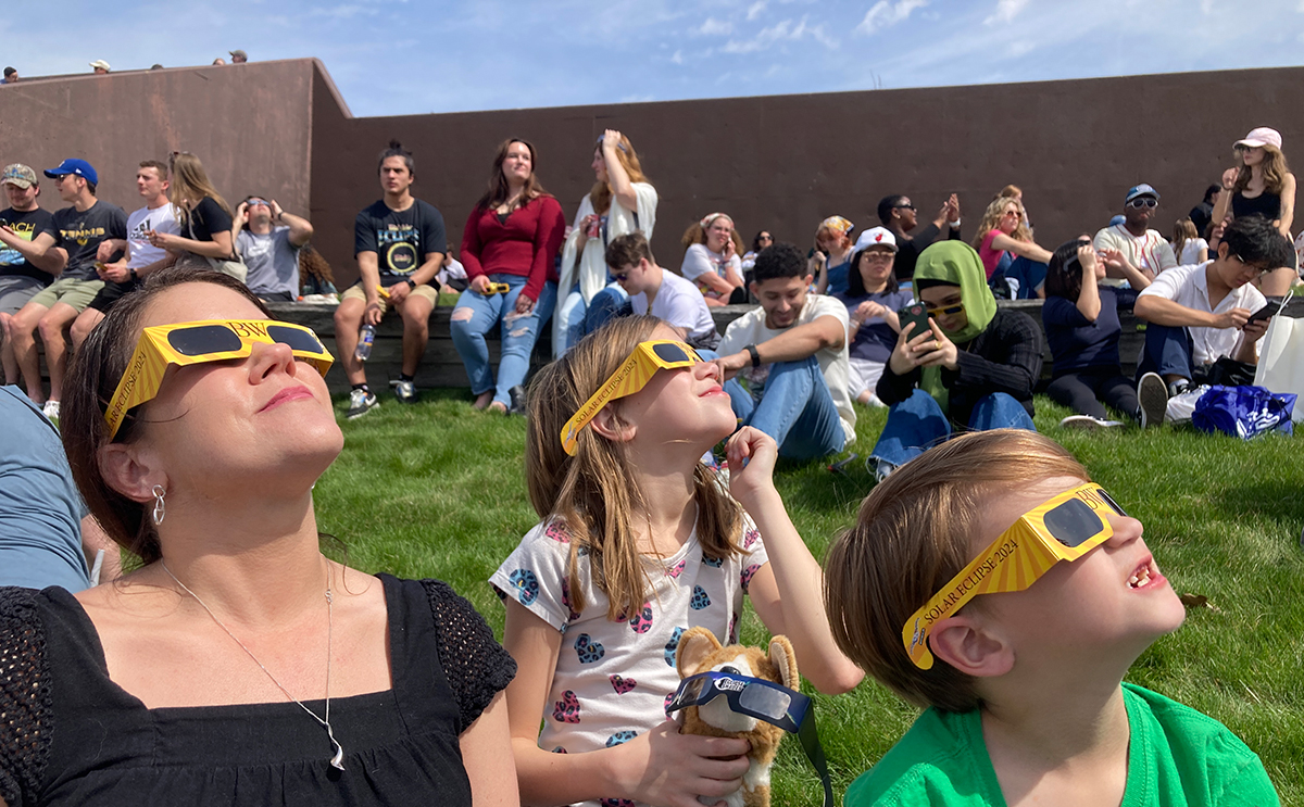Family viewing eclipse