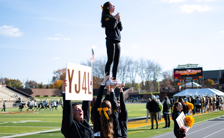 Photo of Baldwin Wallace Cheer Team